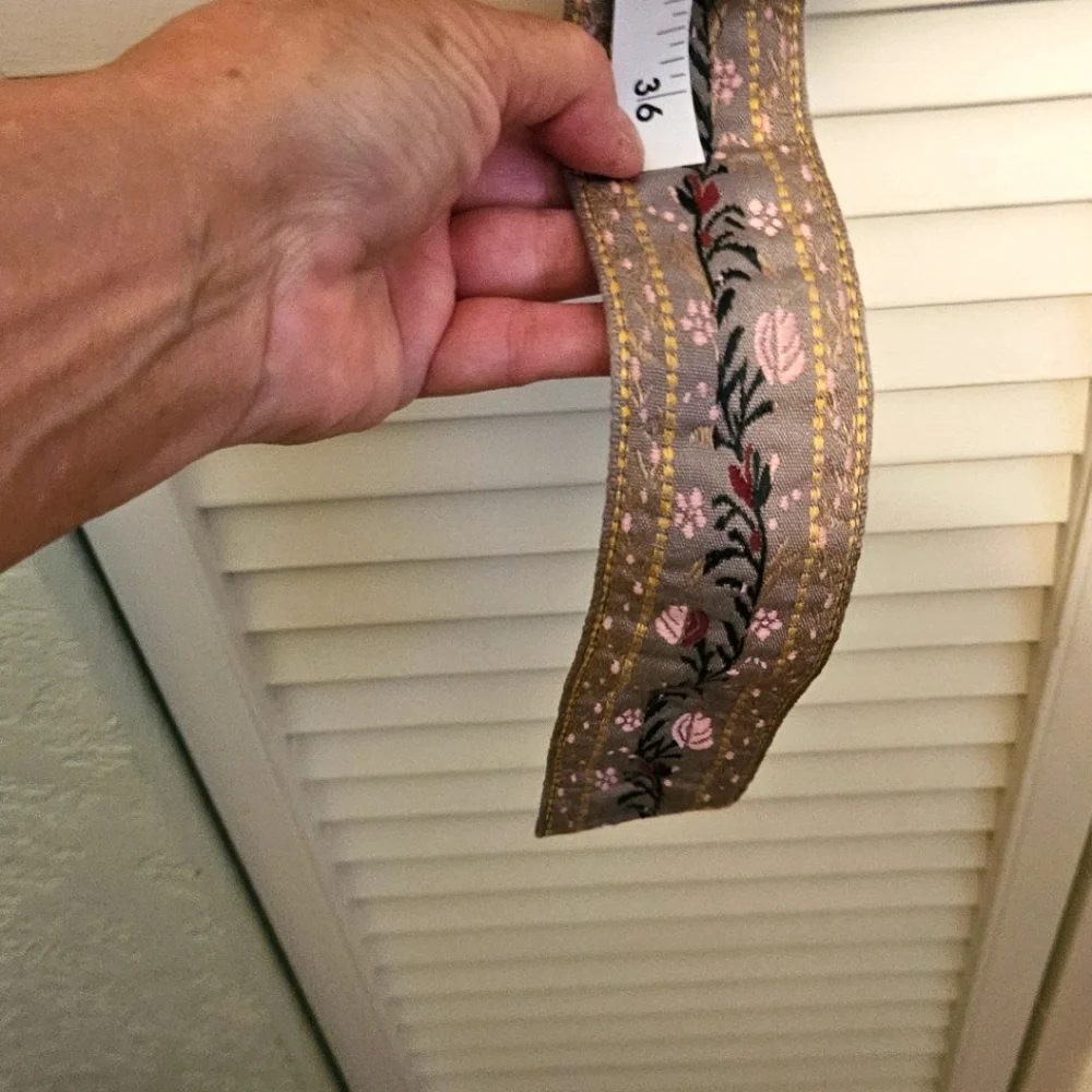 POL Beaded Belt - Picture 4 of 6